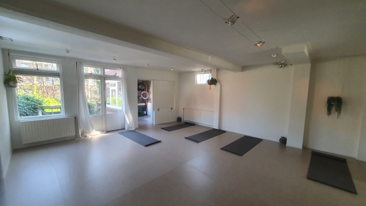 10 Yogalessen bij Utrechts Yogacentrum